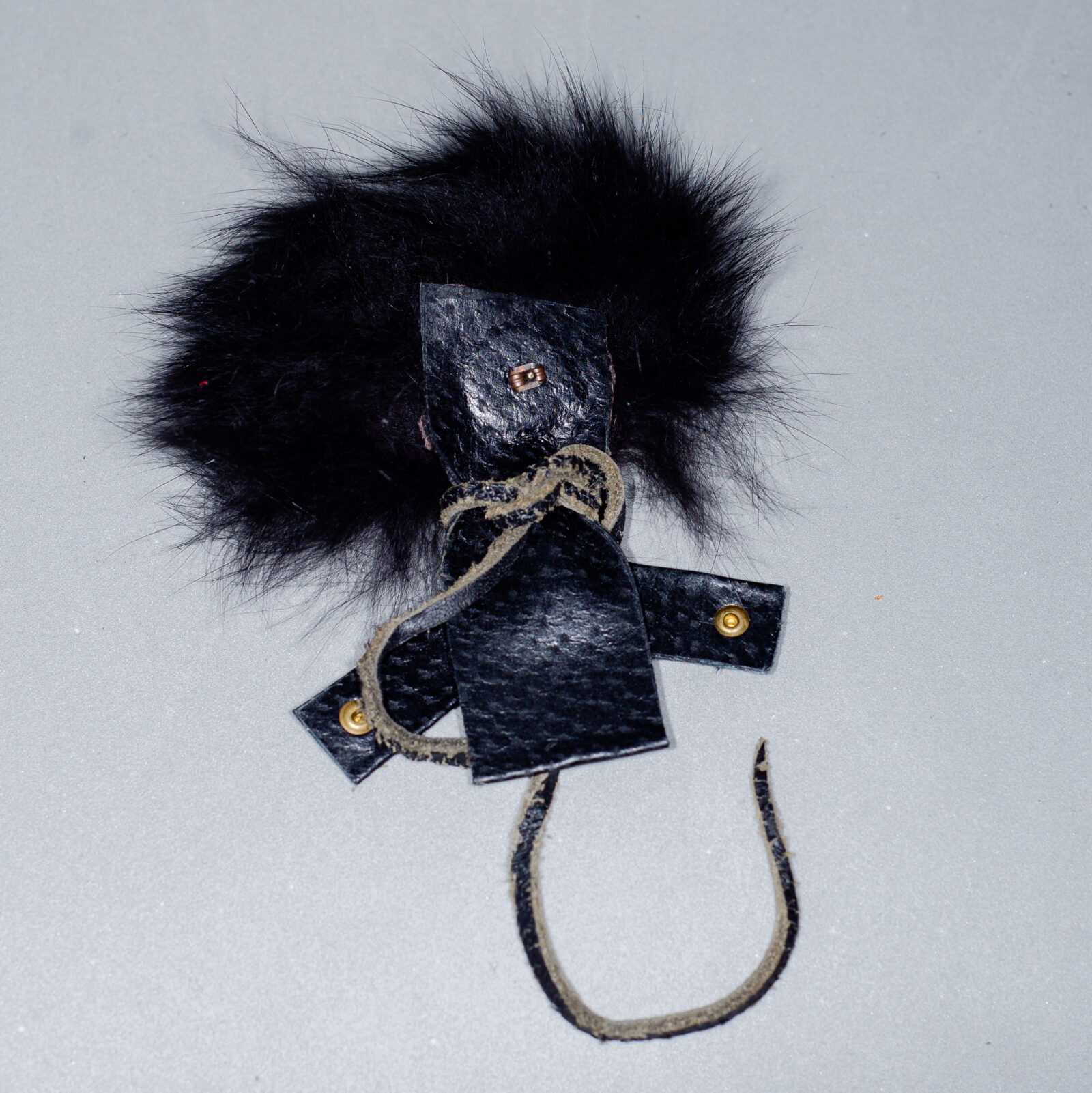 Feral earring