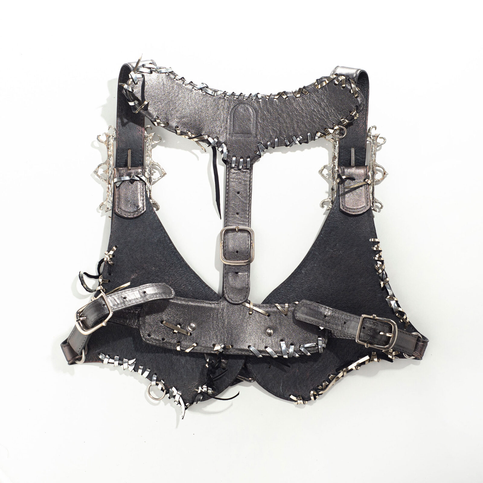 'Sutura' harness - Imagen 3